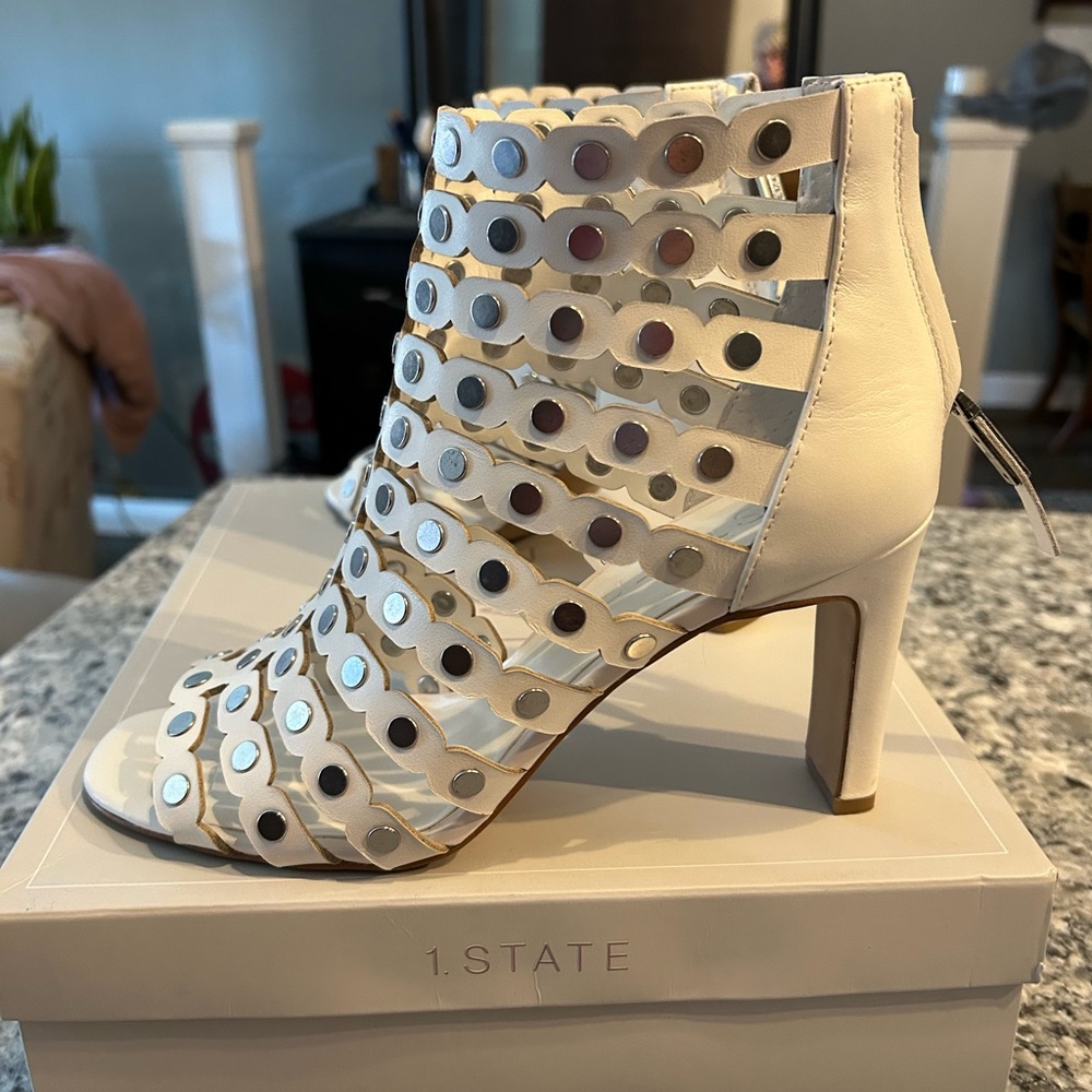 Nwot Nib. I.State - The Prentice - image 2